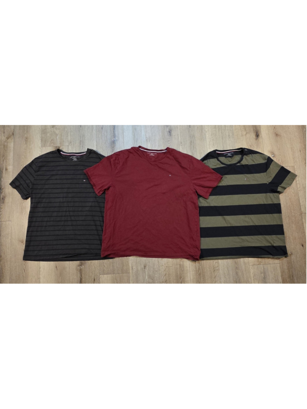 Lot of 3 Tommy Hilfiger Men's T-Shirts Size XXL Short Sleeve Striped & Solid